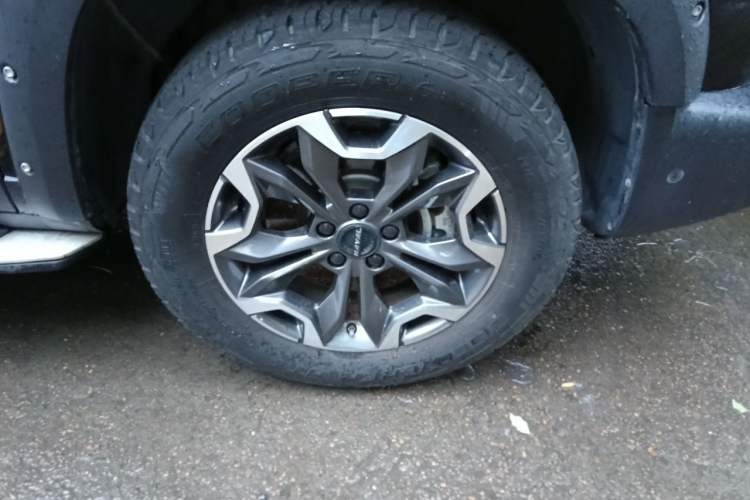 Used Haval DARGO 2022 2.0T DCT All-Wheel-Drive Xiaotianque Version Right Front Wheel Hub