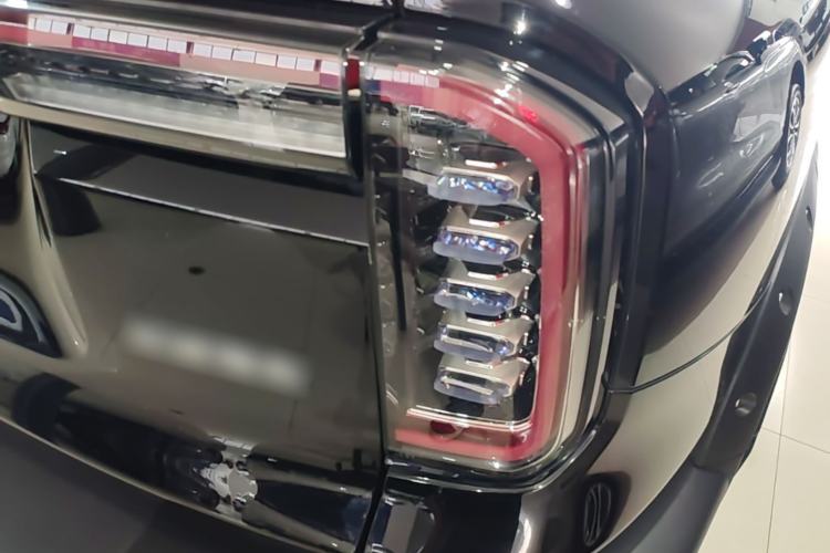 Used Haval DARGO 2022 1.5T DCT Two-Wheel Drive Mastiff Pursuit Edition Right Rear Taillight