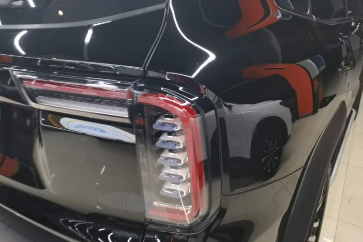 Used Haval DARGO 2022 1.5T DCT Two-Wheel Drive Border Collie Edition Right Rear Taillight