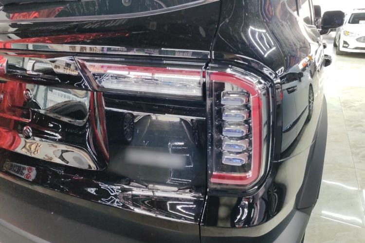 Used Haval DARGO 2022 1.5T DCT Two-Wheel Drive Border Collie Edition Right Rear Taillight