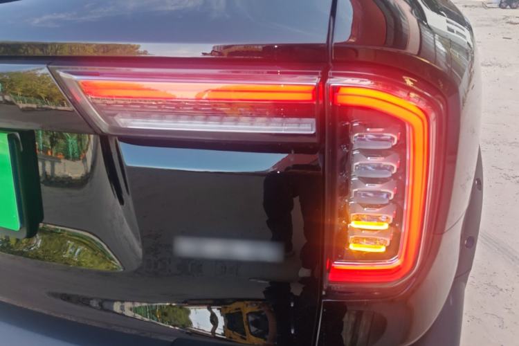 Used Haval DARGO 2022 1.5T DCT Two-Wheel Drive Mastiff Pursuit Edition Right Rear Taillight