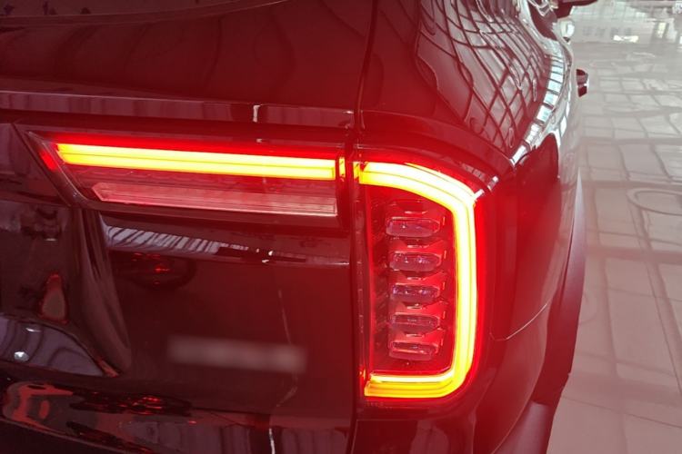 Used Haval DARGO 2022 1.5T DCT Two-Wheel Drive Border Collie Edition Right Rear Taillight