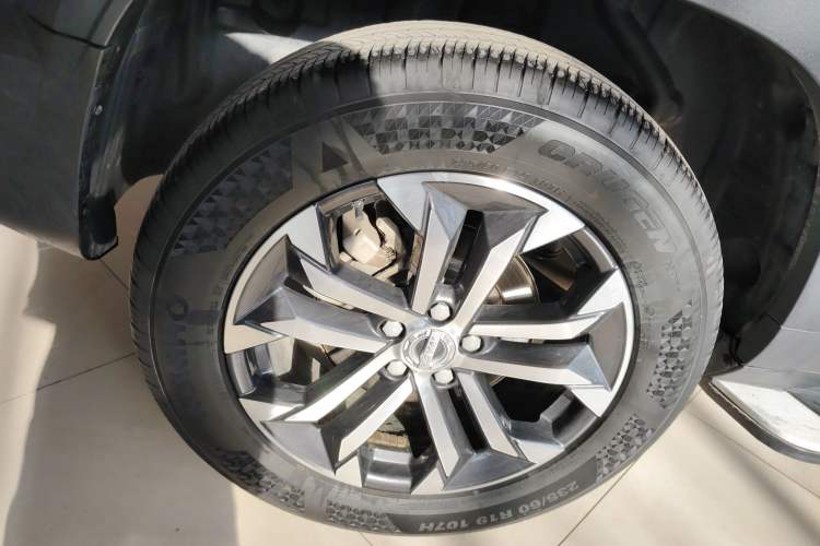 Used Haval DARGO 2022 1.5T DCT Two-Wheel Drive Border Collie Edition Right Rear Wheel Hub