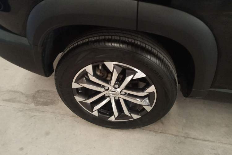 Used Haval DARGO 2022 1.5T DCT Two-Wheel Drive Border Collie Edition Right Rear Wheel Hub