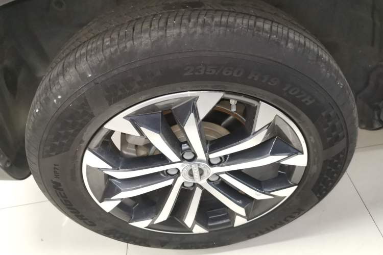 Used Haval DARGO 2022 1.5T DCT Two-Wheel Drive Border Collie Edition Right Rear Wheel Hub