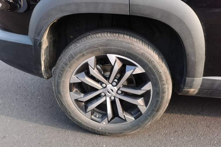 Used Haval DARGO 2022 1.5T DCT Two-Wheel Drive Border Collie Edition Right Rear Wheel Hub