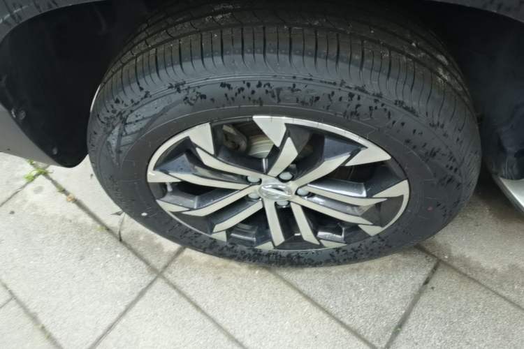 Used Haval DARGO 2022 1.5T DCT Two-Wheel Drive Mastiff Pursuit Edition Right Rear Wheel Hub