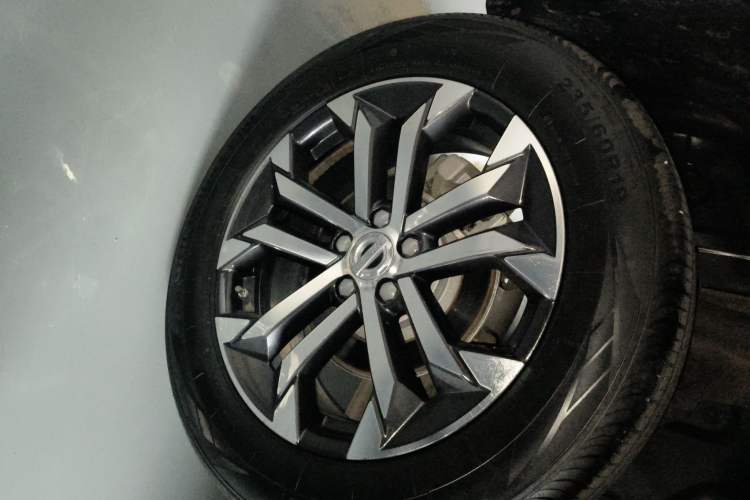 Used Haval DARGO 2022 1.5T DCT Two-Wheel Drive Border Collie Edition Right Rear Wheel Hub