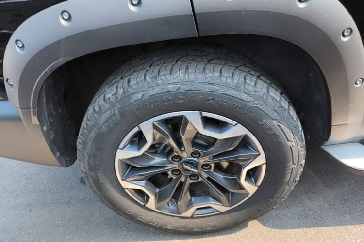Used Haval DARGO 2022 2.0T DCT 4x4 Chinese Rural Dog Hunting Edition Right Rear Wheel Hub