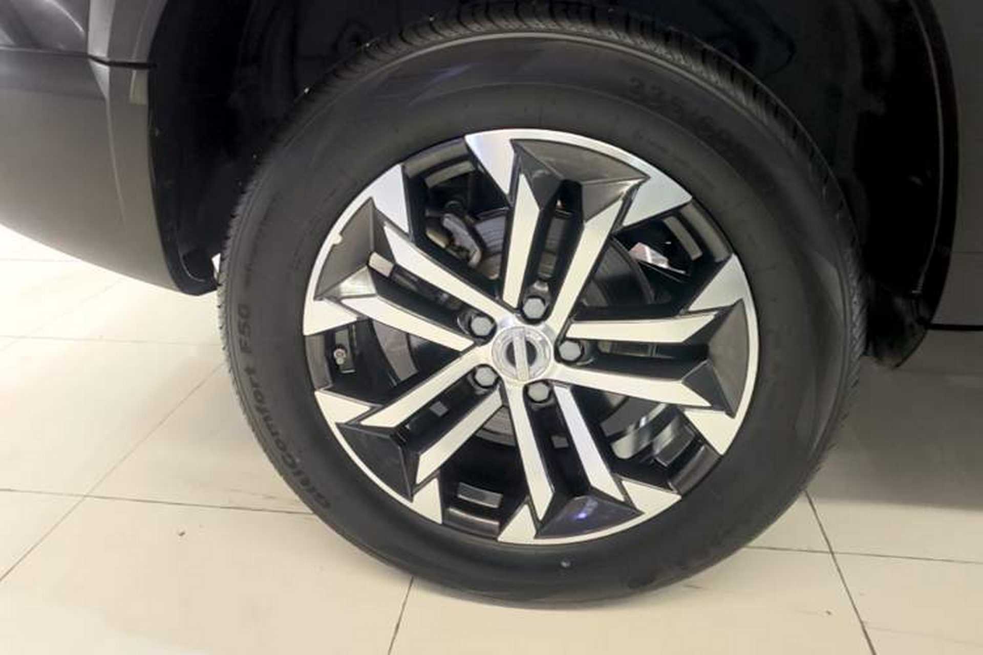 Used Haval DARGO 2022 1.5T DCT Two-Wheel Drive Border Collie Edition Right Rear Wheel Hub