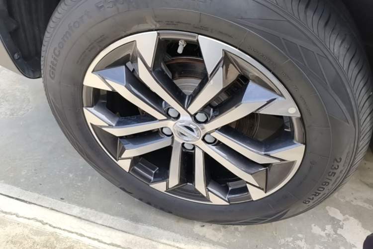 Used Haval DARGO 2022 1.5T DCT Two-Wheel Drive Border Collie Edition Right Rear Wheel Hub