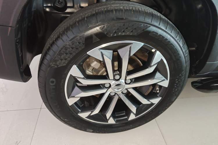 Used Haval DARGO 2022 1.5T DCT Two-Wheel Drive Border Collie Edition Right Rear Wheel Hub