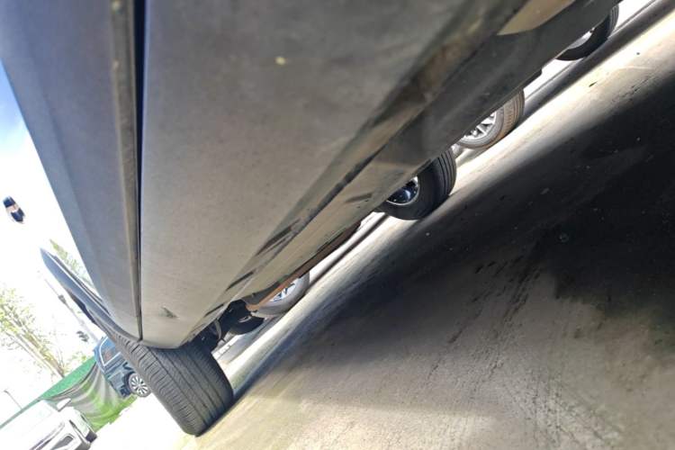 Used Haval DARGO 2022 1.5T DCT Two-Wheel Drive Border Collie Edition Right Side Sill