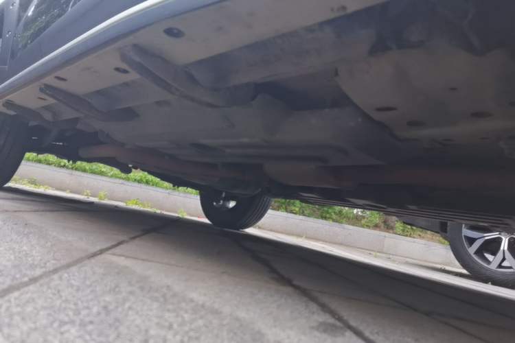 Used Haval DARGO 2022 1.5T DCT Two-Wheel Drive Mastiff Pursuit Edition Right Side Sill