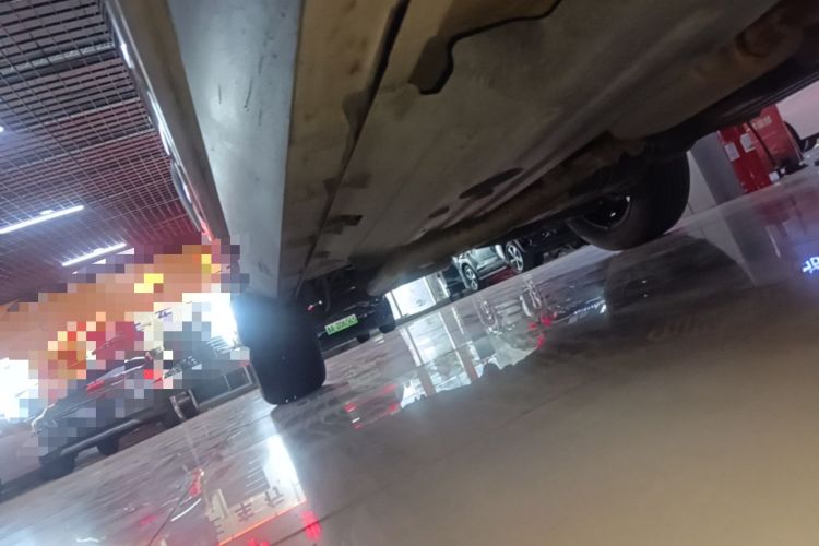 Used Haval DARGO 2022 2.0T DCT Two-Wheel Drive Huazhong Hound Edition Right Side Sill