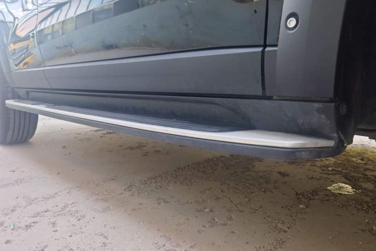 Used Haval DARGO 2022 1.5T DCT Two-Wheel Drive Mastiff Pursuit Edition Right Side Sill