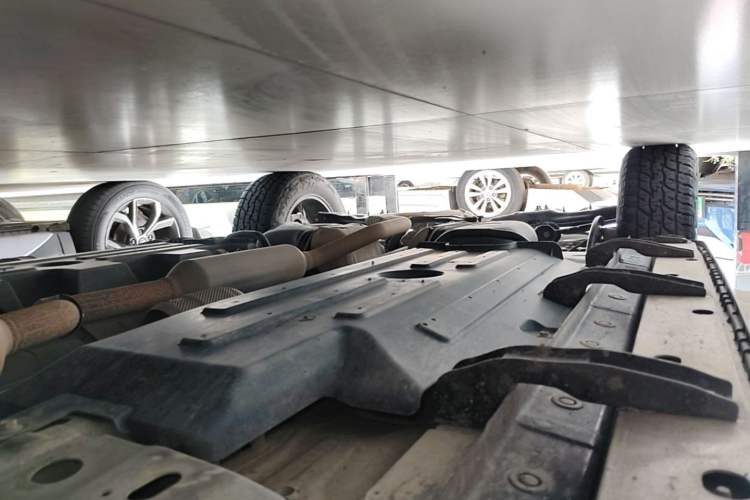 Used Haval DARGO 2022 2.0T DCT All-Wheel-Drive Xiaotianque Version Right Side Sill