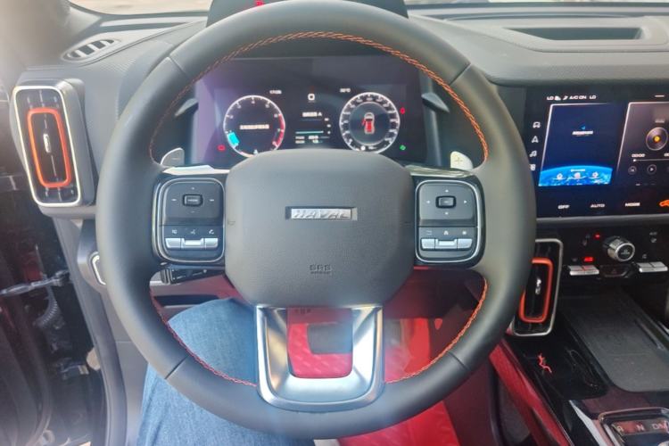 Used Haval DARGO 2022 1.5T DCT Two-Wheel Drive Mastiff Pursuit Edition Steering Wheel
