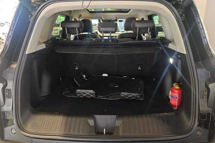 Used Haval DARGO 2022 2.0T DCT Two-Wheel Drive Huazhong Hound Edition Trunk