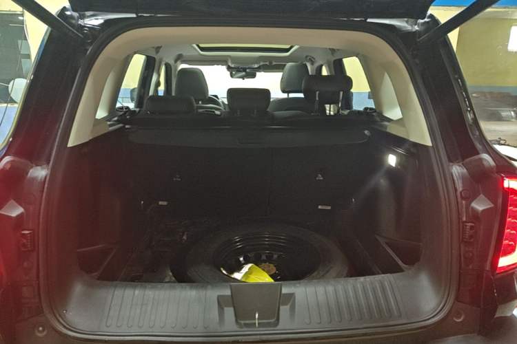 Used Haval DARGO 2022 1.5T DCT Two-Wheel Drive Border Collie Edition Trunk