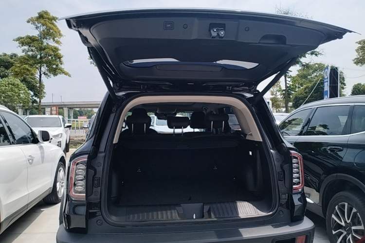 Used Haval DARGO 2022 1.5T DCT Two-Wheel Drive Border Collie Edition Trunk