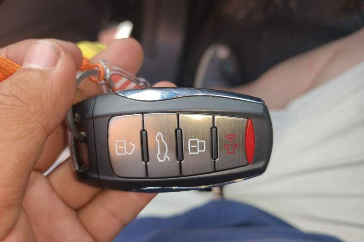Used Haval DARGO 2022 1.5T DCT Two-Wheel Drive Mastiff Edition Vehicle Key