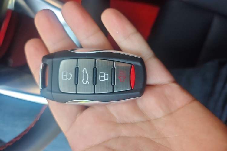 Used Haval DARGO 2022 1.5T DCT Two-Wheel Drive Mastiff Pursuit Edition Vehicle Key