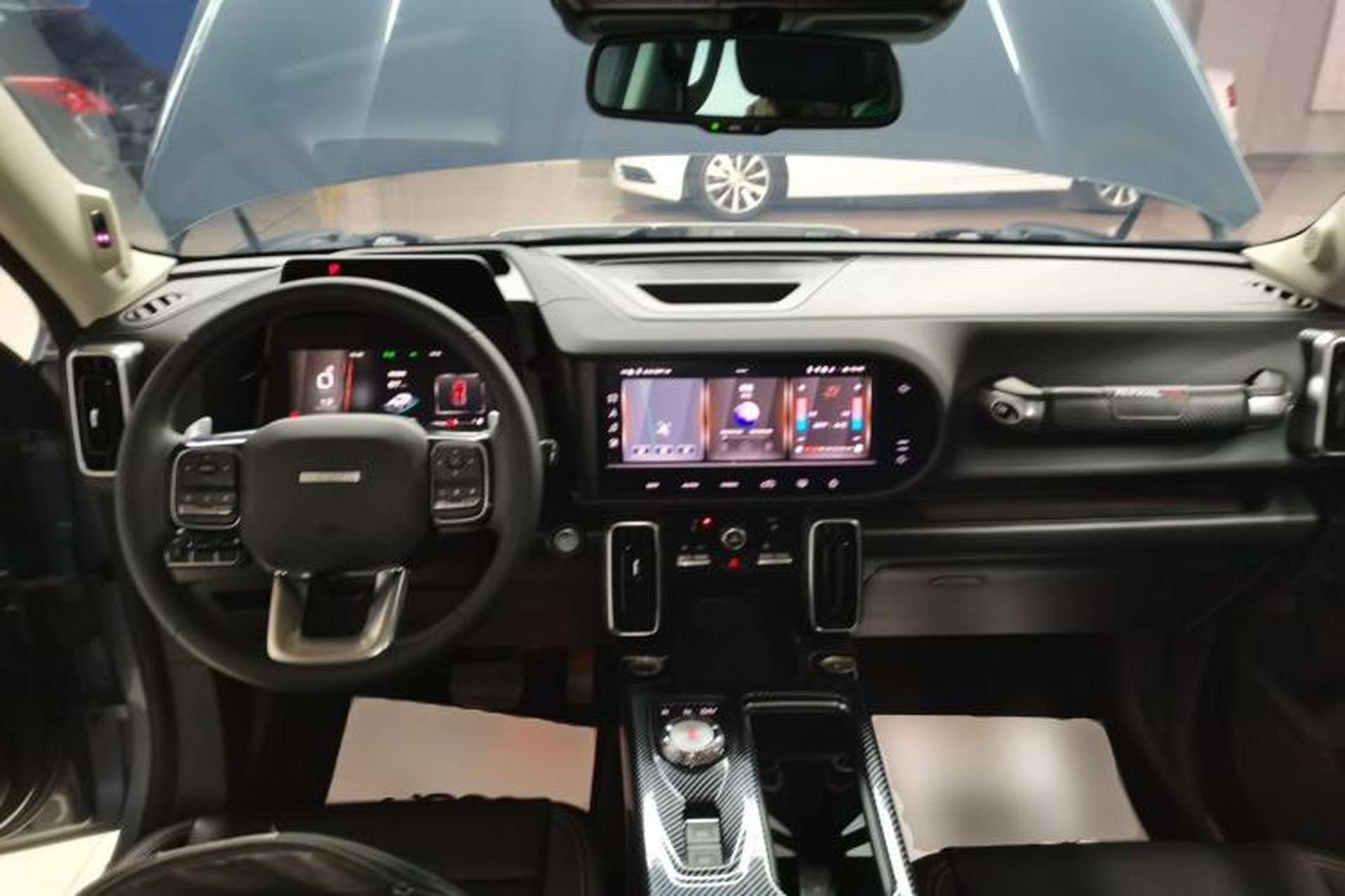 Used Haval DARGO 2022 1.5T DCT Two-Wheel Drive Mastiff Pursuit Edition Center Console