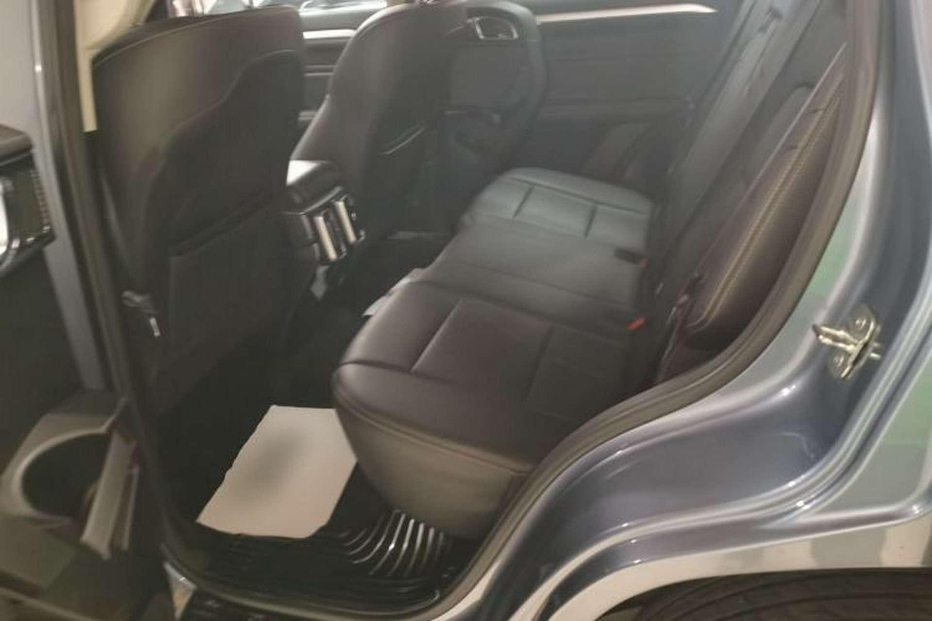 Used Haval DARGO 2022 1.5T DCT Two-Wheel Drive Mastiff Pursuit Edition Left Rear Seat