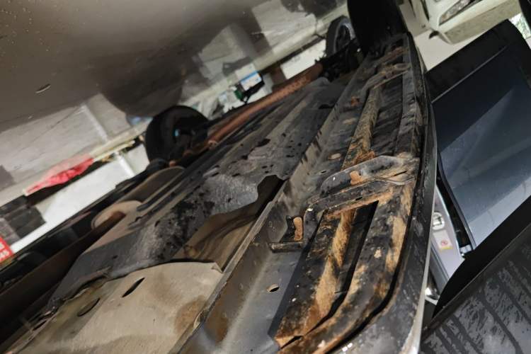 Used Haval DARGO 2022 1.5T DCT Two-Wheel Drive Border Collie Edition Right Side Sill