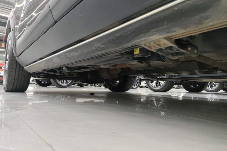 Used Haval DARGO 2022 2.0T DCT 4x4 Chinese Rural Dog Hunting Edition Left Side Sill