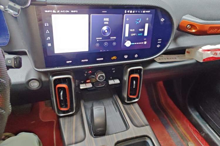 Used Haval DARGO 2022 1.5T DCT Two-Wheel Drive Border Collie Edition Audio And AC Panel