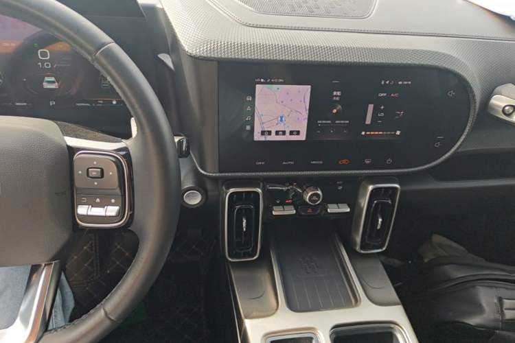 Used Haval DARGO 2022 1.5T DCT Two-Wheel Drive Husky Edition Audio And AC Panel