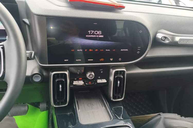 Used Haval DARGO 2022 1.5T DCT Two-Wheel Drive Border Collie Edition Audio And AC Panel