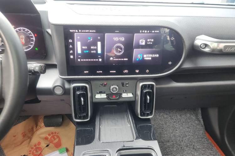 Used Haval DARGO 2022 1.5T DCT Two-Wheel Drive Border Collie Edition Audio And AC Panel