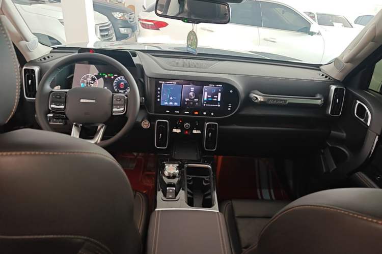 Used Haval DARGO 2022 1.5T DCT Two-Wheel Drive Mastiff Edition Center Console