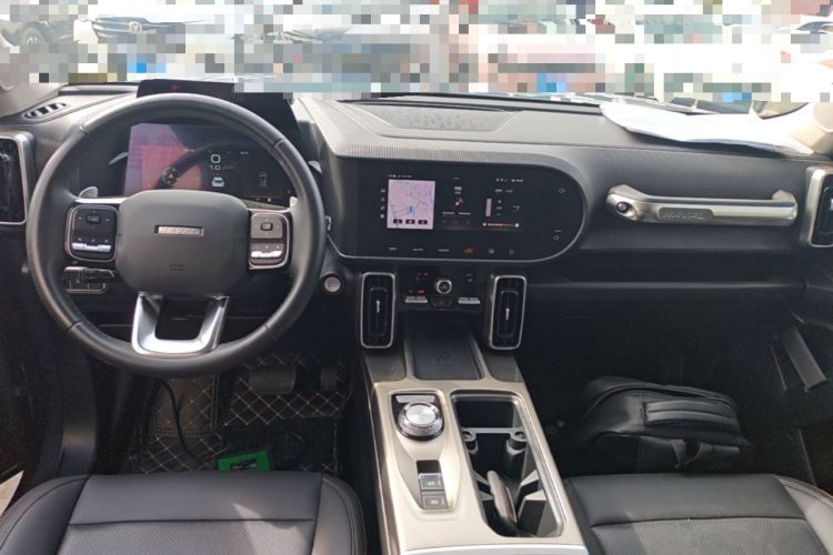 Used Haval DARGO 2022 1.5T DCT Two-Wheel Drive Husky Edition Center Console