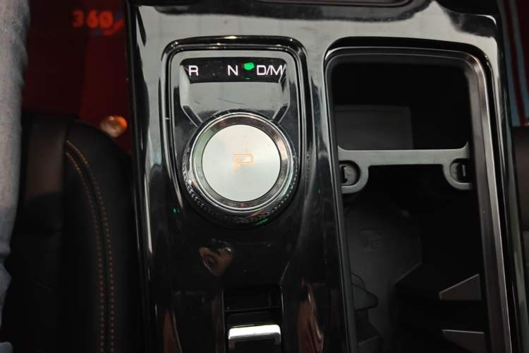Used Haval DARGO 2022 1.5T DCT Two-Wheel Drive Mastiff Edition Gear Lever