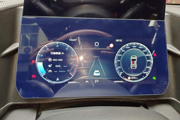 Used Haval DARGO 2022 1.5T DCT Two-Wheel Drive Border Collie Edition Instrument Cluster
