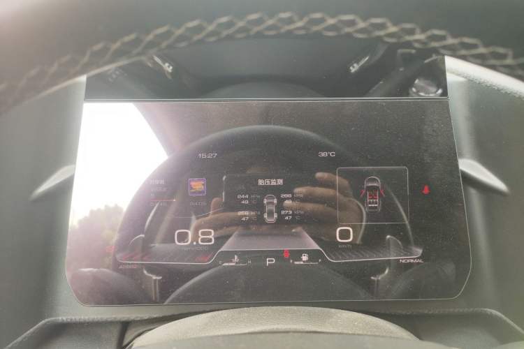 Used Haval DARGO 2022 1.5T DCT Two-Wheel Drive Labrador Edition Instrument Cluster