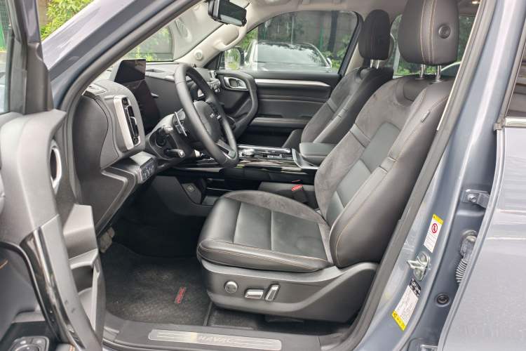 Used Haval DARGO 2022 2.0T DCT 4x4 Chinese Rural Dog Hunting Edition Interior 6