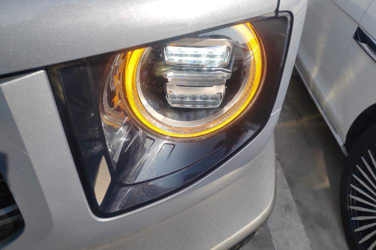 Used Haval DARGO 2022 2.0T DCT All-Wheel-Drive Xiaotianque Version Left Front Headlight