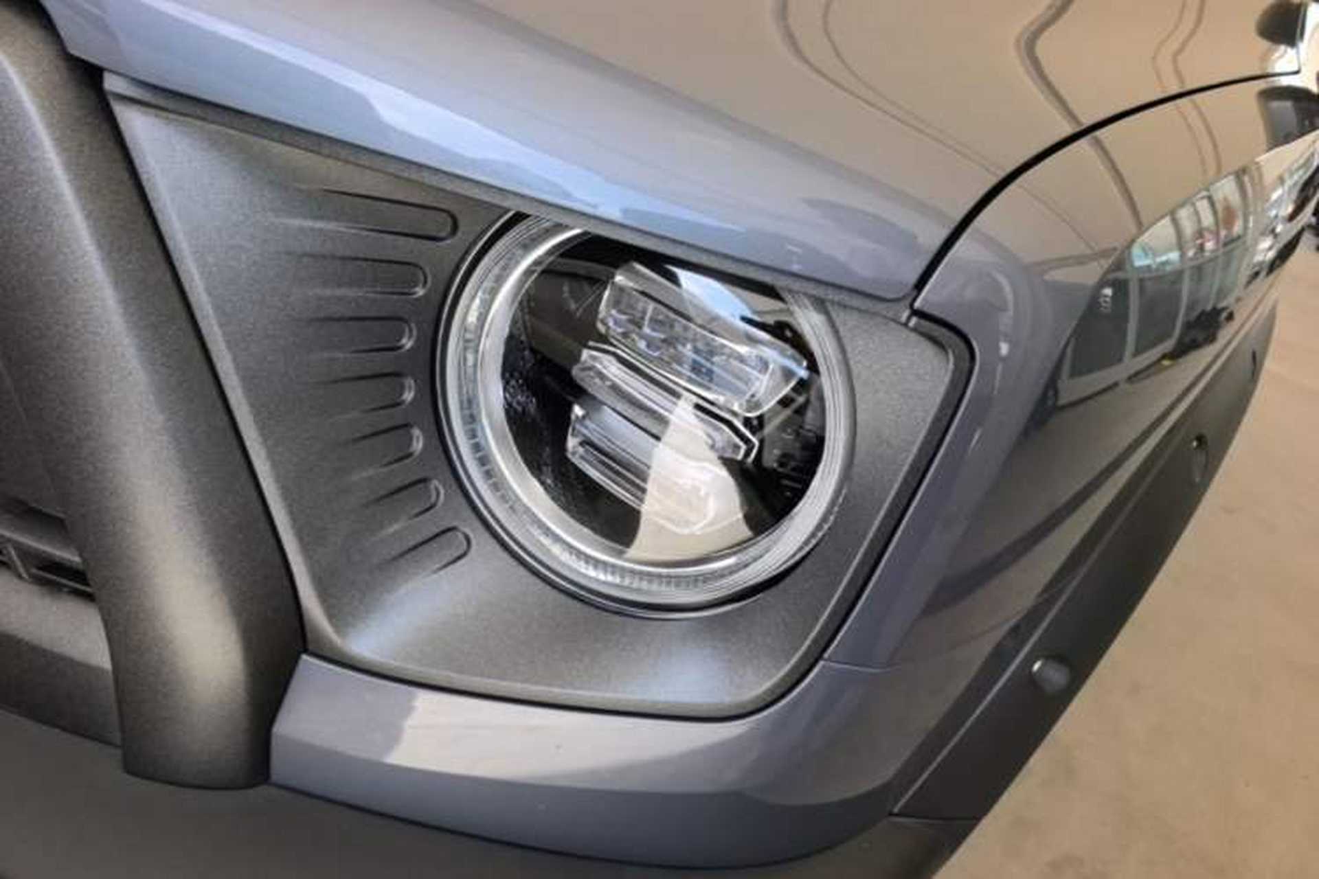 Used Haval DARGO 2022 1.5T DCT Two-Wheel Drive Mastiff Pursuit Edition Left Front Headlight