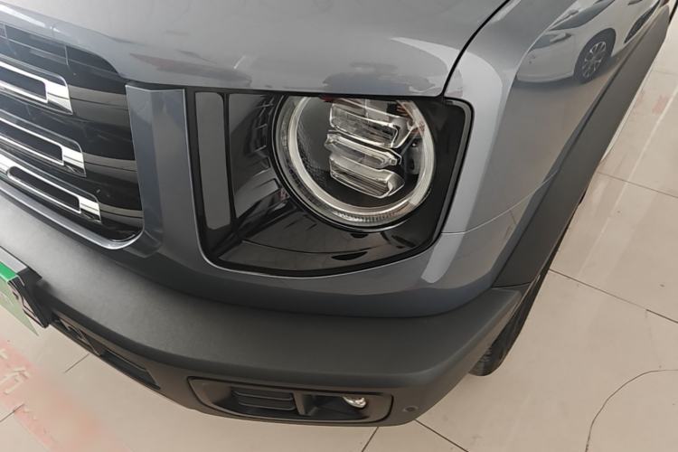 Used Haval DARGO 2022 1.5T DCT Two-Wheel Drive Mastiff Edition Left Front Headlight