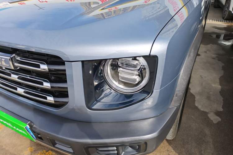 Used Haval DARGO 2022 1.5T DCT Two-Wheel Drive Husky Edition Left Front Headlight