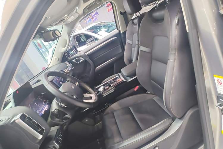 Used Haval DARGO 2022 2.0T DCT 4x4 Xiaotianquan Pursuit Edition Left Front Seat