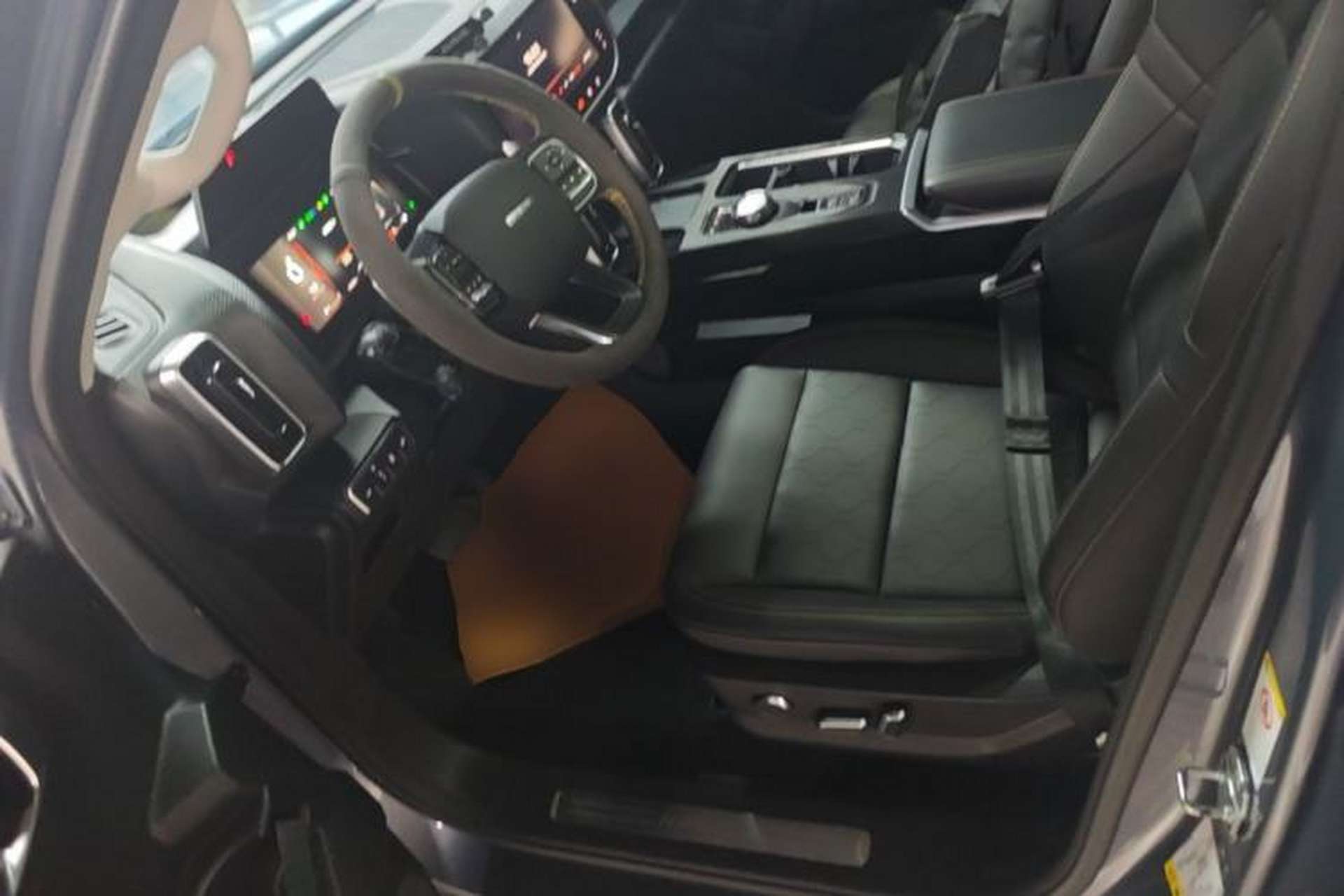 Used Haval DARGO 2022 1.5T DCT Two-Wheel Drive Border Collie Edition Left Front Seat