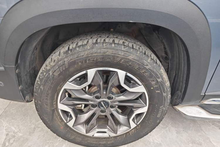 Used Haval DARGO 2022 2.0T DCT All-Wheel-Drive Xiaotianque Version Left Front Wheel Hub