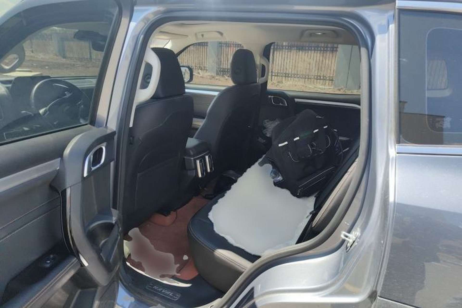 Used Haval DARGO 2022 1.5T DCT Two-Wheel Drive Border Collie Edition Left Rear Seat
