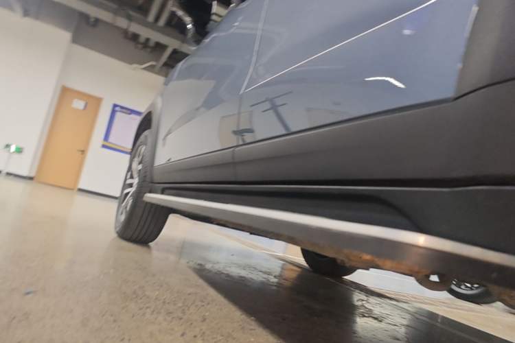 Used Haval DARGO 2022 1.5T DCT Two-Wheel Drive Border Collie Edition Left Side Sill